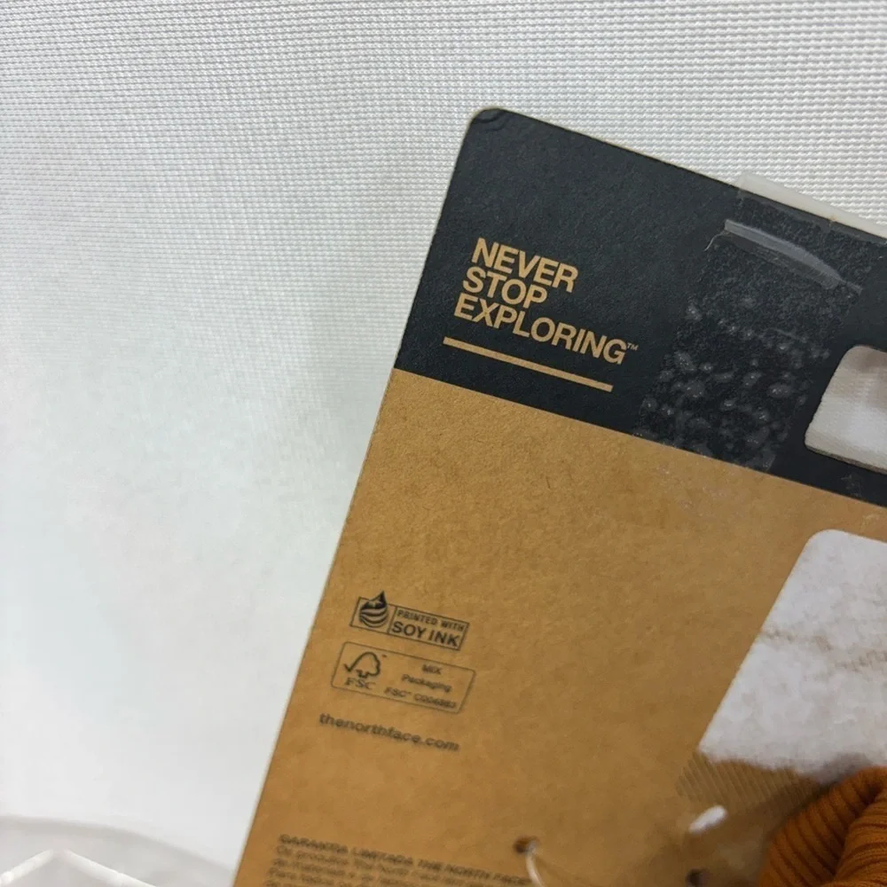 The North Face Ridge Fleece Mitts in Orange